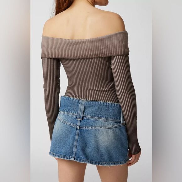 Urban Outfitters Y2K Ribbed Off The Shoulder Top - Picture 5 of 11
